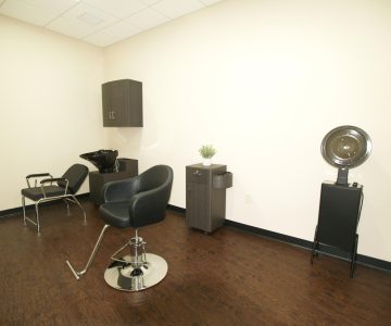 spacious suite 03